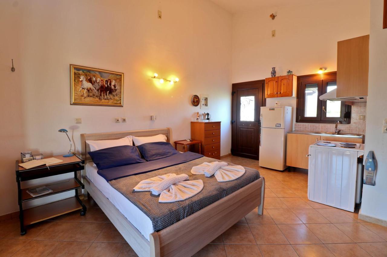 Megris Country Houses Vinglafia Ngoại thất bức ảnh